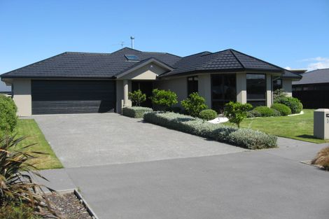 Photo of property in 14 Birkdale Drive, Shirley, Christchurch, 8061