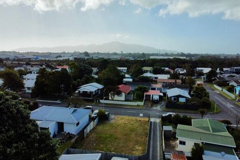 Photo of property in 36 Makarini Street, Paraparaumu, 5032