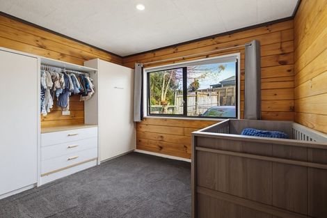Photo of property in 2b Collingwood Road, Waiuku, 2123