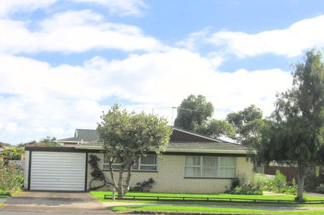 Photo of property in 2/84 Rangitoto Road, Papatoetoe, Auckland, 2025