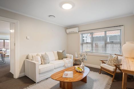 Photo of property in 17 Ensors Road, Opawa, Christchurch, 8023