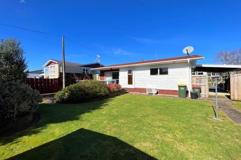 Photo of property in 15 Lewis Street, Glenview, Hamilton, 3206