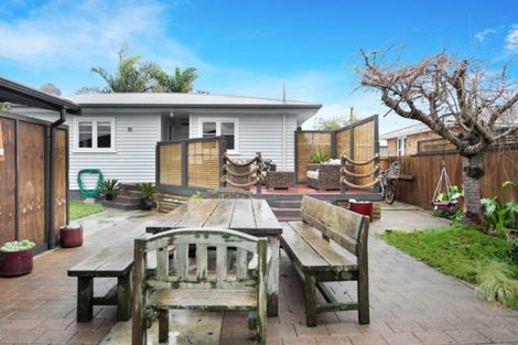 Photo of property in 3 Hendon Road, Fairview Downs, Hamilton, 3214