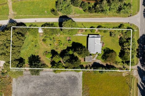 Photo of property in 570 Glenorchy-paradise Road, Glenorchy, 9372