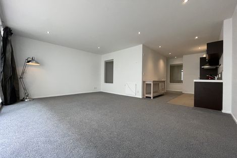 Photo of property in Las Olas De Cuba, 6/35 Torrens Terrace, Mount Cook, Wellington, 6011