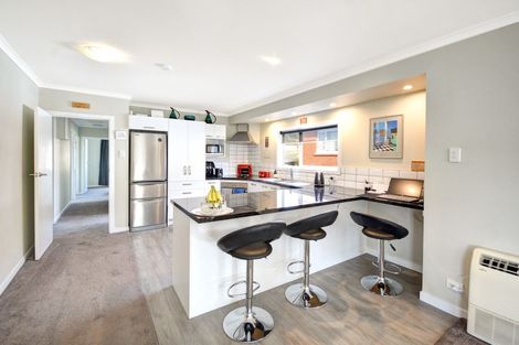 Photo of property in 37 Duckworth Street, Andersons Bay, Dunedin, 9013