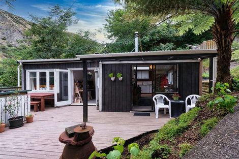 Photo of property in 56 Tilley Road, Paekakariki, 5034