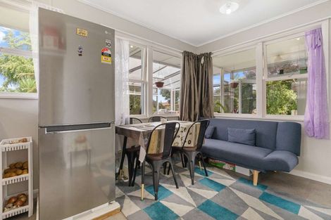 Photo of property in 2 Forsyth Street, St Andrews, Hamilton, 3200