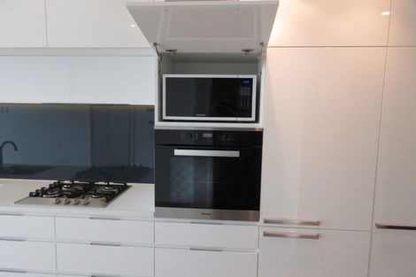 Photo of property in 906/1 Market Lane, Wellington Central, Wellington, 6011