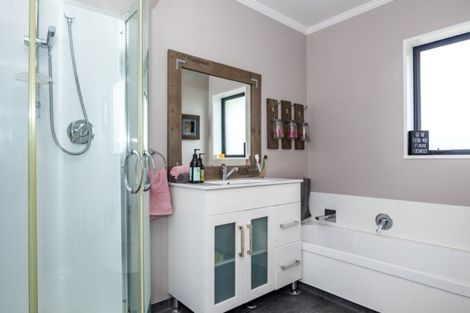 Photo of property in 14 Arowhenua Station Road, Kerrytown, Timaru, 7973