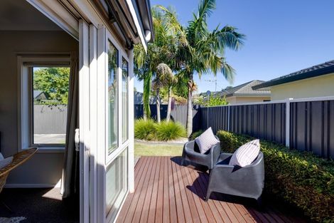 Photo of property in 2 Warwick Crescent, Taradale, Napier, 4112