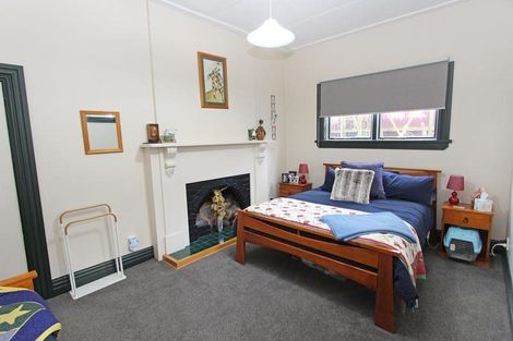 Photo of property in 10 Monowai Road, Ravensbourne, Dunedin, 9022