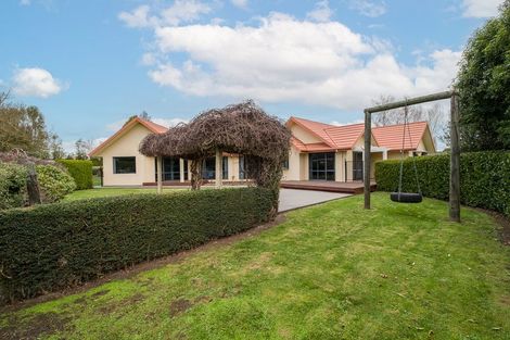 Photo of property in 55 Regent's Park Drive, Casebrook, Christchurch, 8051
