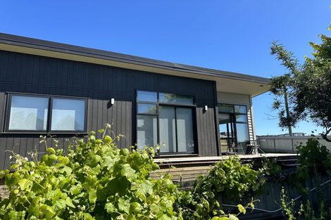 Photo of property in 323a Worsleys Road, Cracroft, Christchurch, 8022