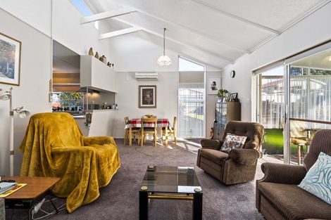 Photo of property in 143/2 Lemon Street, Strandon, New Plymouth, 4312