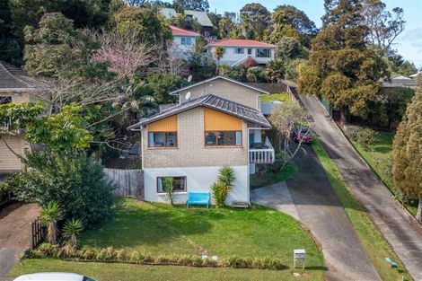 Photo of property in 1/7 Newstead Avenue, Browns Bay, Auckland, 0632