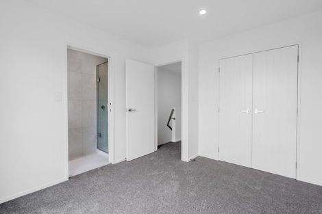 Photo of property in 1/2 Windermere Crescent, Blockhouse Bay, Auckland, 0600
