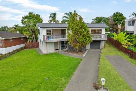 Photo of property in 7 Blyton Lane, Pakuranga Heights, Auckland, 2010