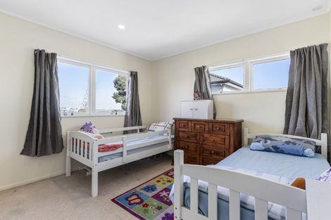 Photo of property in 46 Cardiff Road, Pakuranga, Auckland, 2010