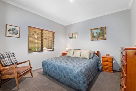 Photo of property in 9 Hayward Rise, Owhata, Rotorua, 3010