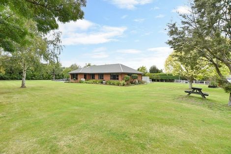 Photo of property in 6 Cedar Place, Amberley, 7410