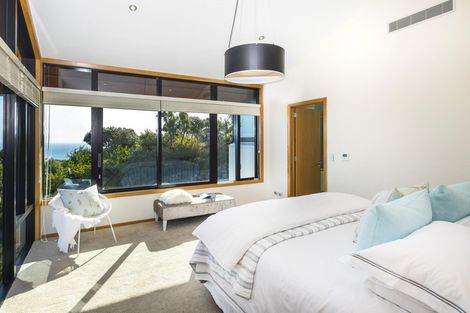 Photo of property in 44 Panorama Road, Clifton, Christchurch, 8081