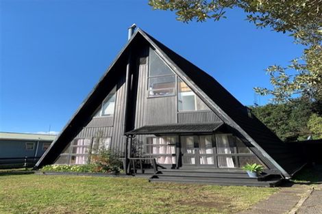 Photo of property in 18 Diamond Drive, Tairua, 3508