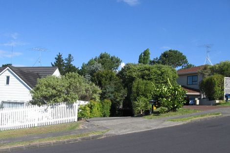 Photo of property in 5 Bellbird Rise, Murrays Bay, Auckland, 0630