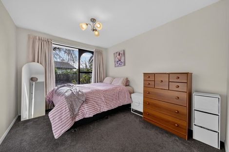 Photo of property in 2/44 Chipping Lane, Redwood, Christchurch, 8051