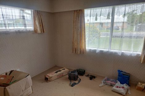 Photo of property in 1/10 Fernaig Street, Papakura, 2110