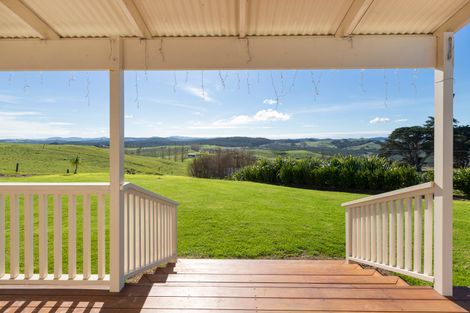 Photo of property in 14 Syd Smith Road, Oruawharo, Wellsford, 0975