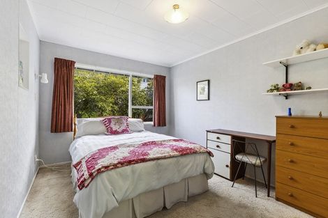 Photo of property in 34 Fyvie Avenue, Tawa, Wellington, 5028