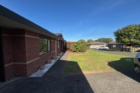 Photo of property in 4/103 Wallace Road, Mangere Bridge, Auckland, 2022