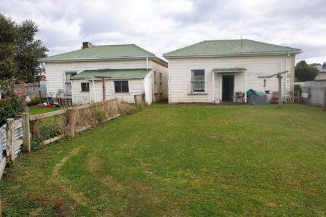 Photo of property in 15 Allardice Street, Dannevirke, 4930