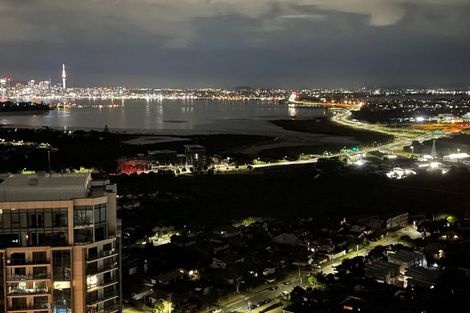 Photo of property in Sentinel Apartments, 2703/3 Northcroft Street, Takapuna, Auckland, 0622