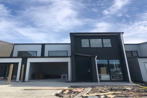 Photo of property in 41 Kaha Road, Takanini, 2110