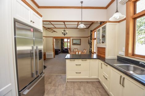 Photo of property in 12 Garrison Street, Carterton, 5713