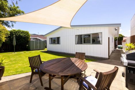 Photo of property in 17 Kiwi Street, Heretaunga, Upper Hutt, 5018