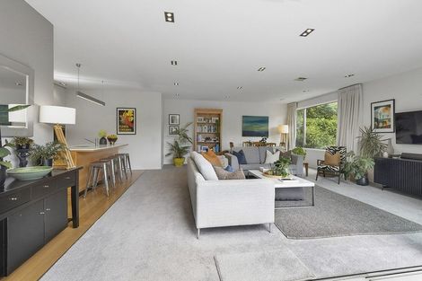 Photo of property in 405b Karori Road, Karori, Wellington, 6012