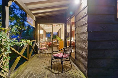 Photo of property in 25 Puriri Road, Waikanae, 5036