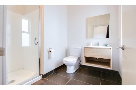 Photo of property in The Terraces, 18/9 Humber Street, Pandora, Napier, 4110