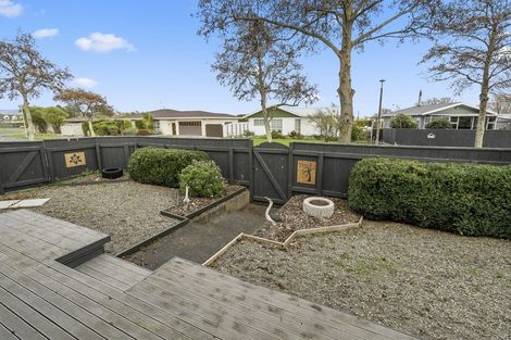 Photo of property in 17 Bendigo Street, Cloverlea, Palmerston North, 4412