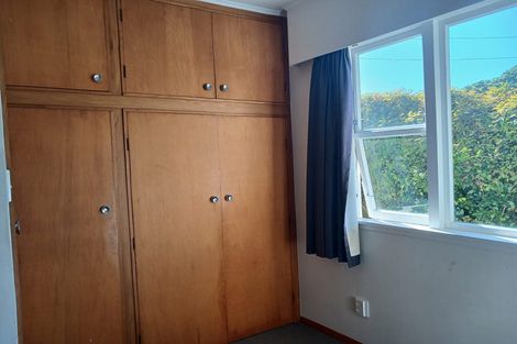 Photo of property in 10 Toenga Road, Pukerua Bay, 5026