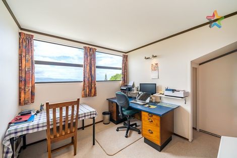 Photo of property in 57 Pokohiwi Road, Normandale, Lower Hutt, 5010