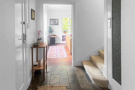 Photo of property in 86 Tawa Road, Kumeu, 0891