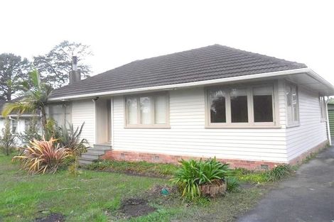 Photo of property in 10 Bedford Street, Te Atatu South, Auckland, 0610