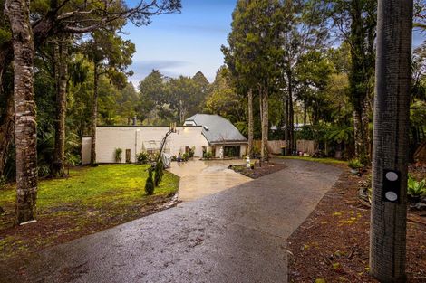 Photo of property in 719 Scenic Drive, Henderson Valley, Auckland, 0612