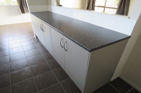 Photo of property in 241 Mahia Road, Weymouth, Auckland, 2103