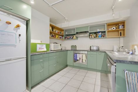 Photo of property in Elizabeth Street Chapel, 4/6 Elizabeth Street, Mount Victoria, Wellington, 6011