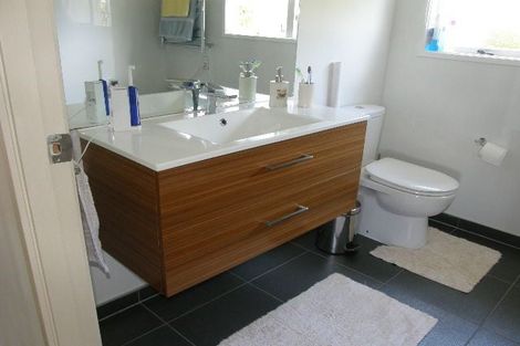 Photo of property in 77 Gowing Drive, Meadowbank, Auckland, 1072